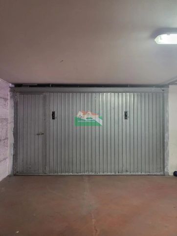 Box/posto auto in residenziale in Via Renato Cartesio