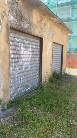 Box/posto auto in residenziale in Via Santa Maria