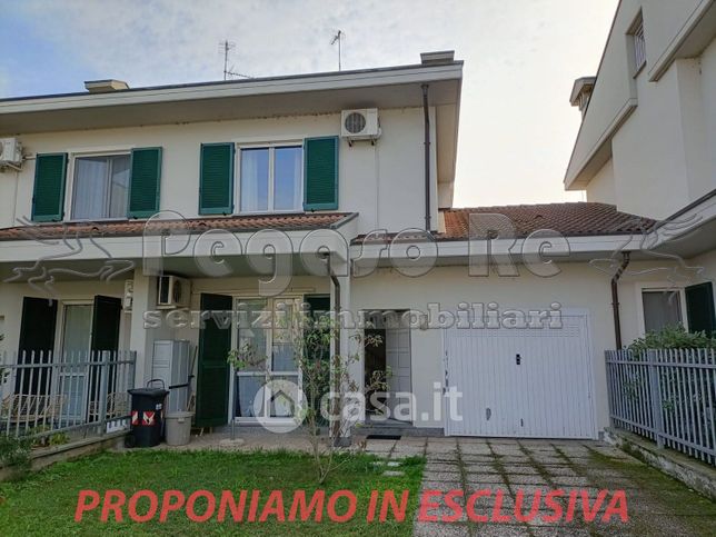 Villa in residenziale in Via Gravellona 146