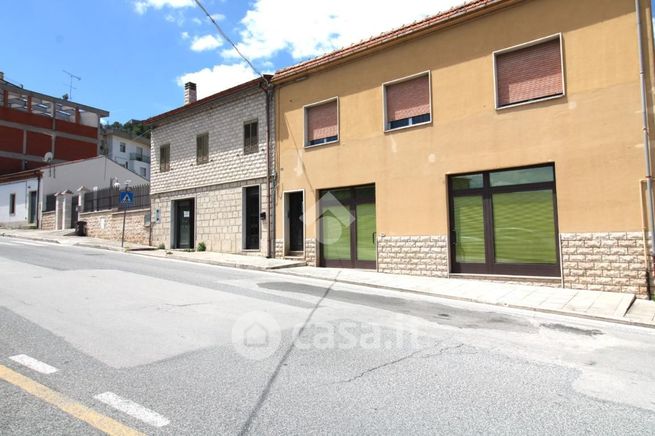 Box/posto auto in residenziale in Via San Lorenzo 44