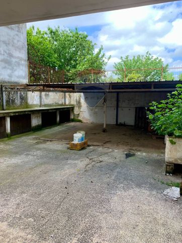 Box/posto auto in residenziale in Via Vecchia Rutigliano