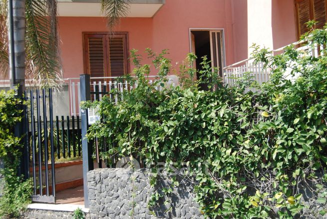 Appartamento in residenziale in Via Carammone 7