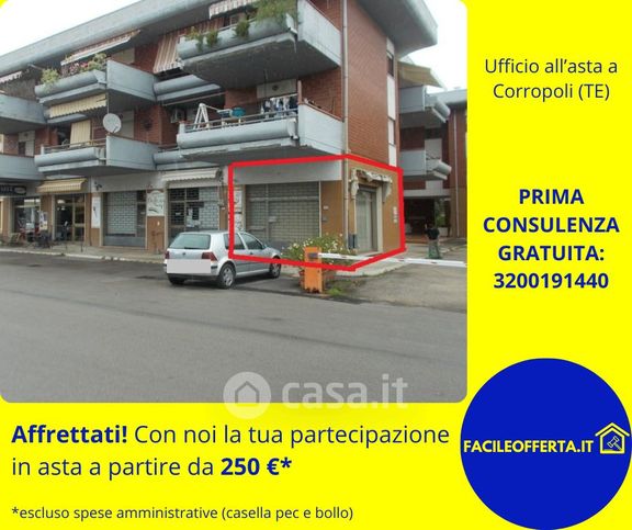 Ufficio in commerciale in Via Papa Giovanni XXIII 6
