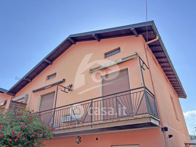 Appartamento in residenziale in Vicolo Monterosa 10