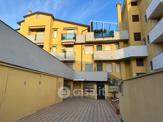 Appartamento in residenziale in Via Aurelia