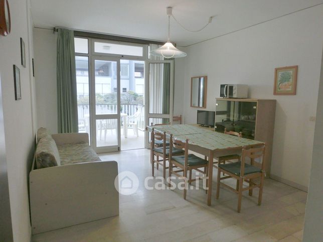 Appartamento in residenziale in Via Pleione 21