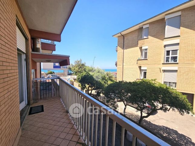 Appartamento in residenziale in Strada Lungomare 3650