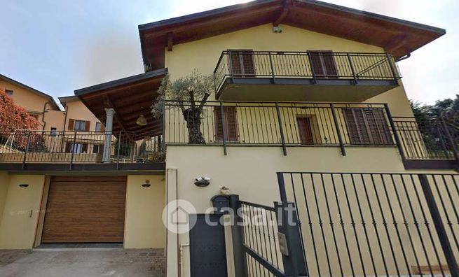 Appartamento in residenziale in Via Malpensata 5