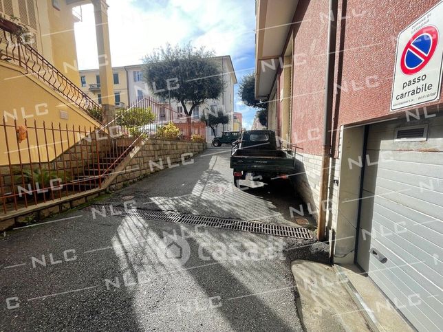 Box/posto auto in residenziale in Corso Risorgimento