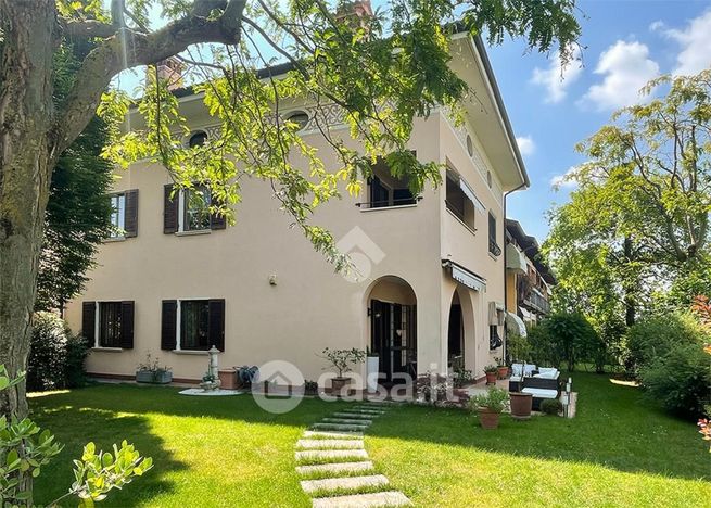 Appartamento in residenziale in Via Pomaro 7