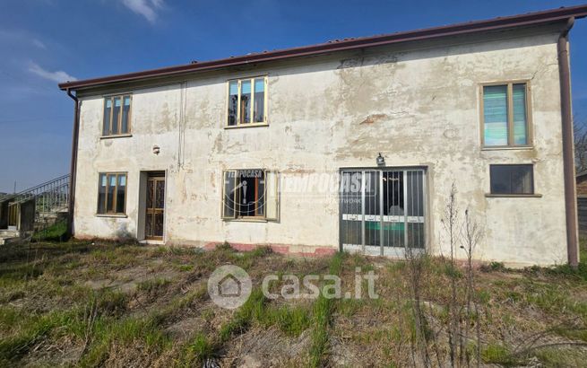 Casa indipendente in residenziale in Via Stradoncello 28