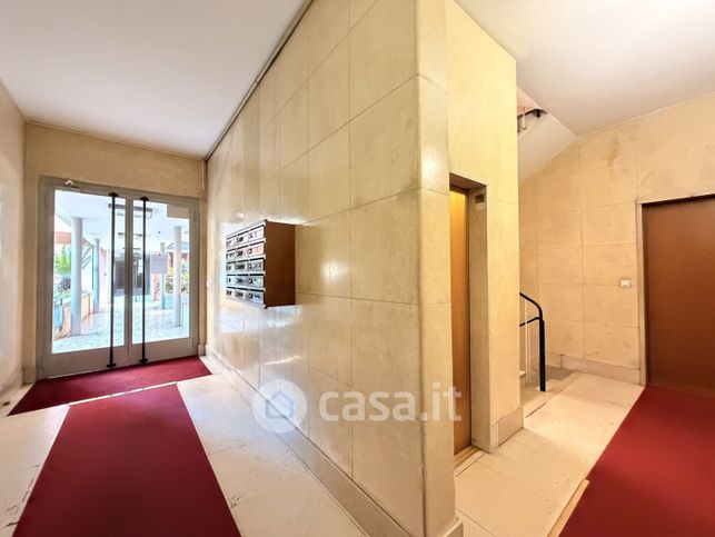 Appartamento in residenziale in Via Giulianova 1