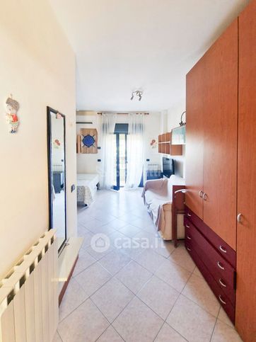 Appartamento in residenziale in Via Carlo Poma 5