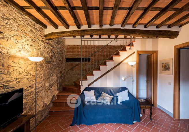 Appartamento in residenziale in Via Per Chiatri 34