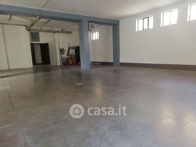 Capannone in commerciale in SPINI DI GARDOLO