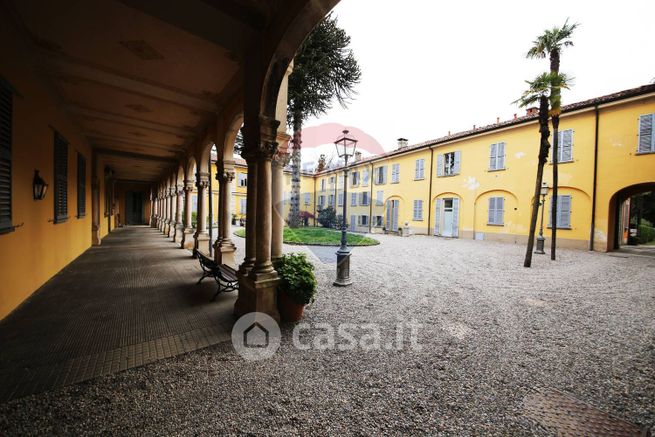 Appartamento in residenziale in Via Abate G. Pozzone