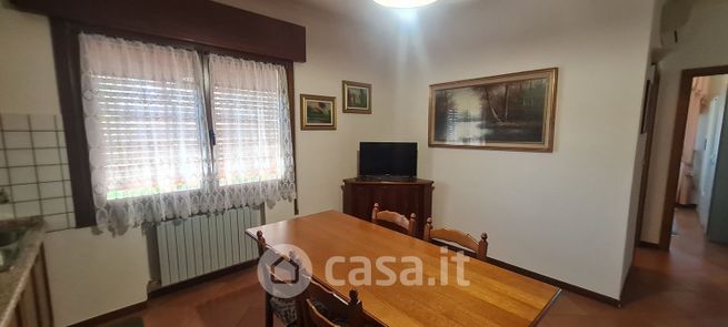 Appartamento in residenziale in Via Trieste 49