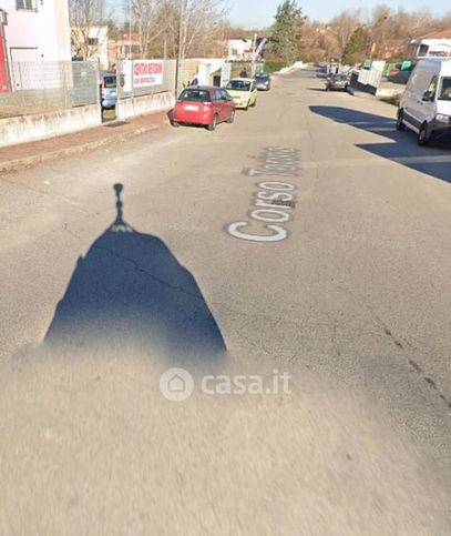Capannone in commerciale in Corso Torino