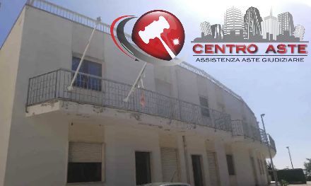 Ufficio in commerciale in Viale Carlo Levi