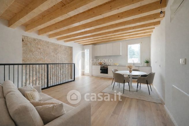 Appartamento in residenziale in Via Dotti