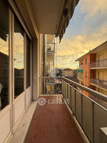 Appartamento in residenziale in Via Nizza 219
