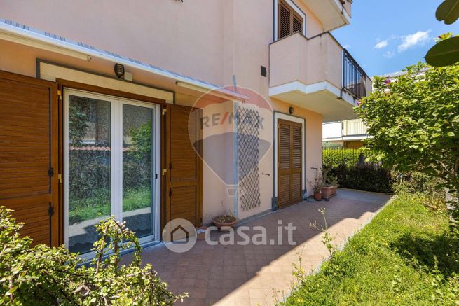 Villa in residenziale in Via Giuseppe Ungaretti 1