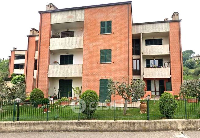 Appartamento in residenziale in Strada Ponte Mollo 35