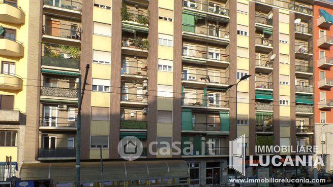 Appartamento in residenziale in Viale Lucania 3