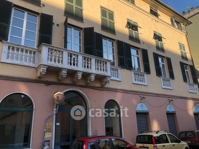 Appartamento in residenziale in Via Ciro Menotti 13