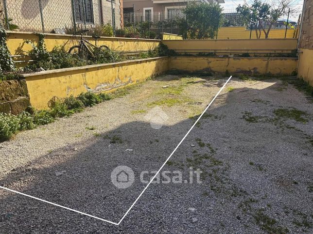 Box/posto auto in residenziale in Via Cammarata 1