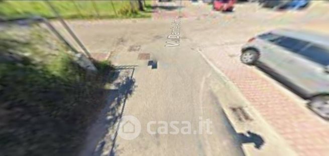 Terreno agricolo in commerciale in Via Dante Alighieri