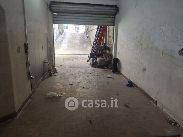 Box/posto auto in residenziale in Via Fondaco Nuovo