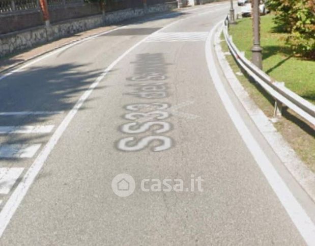 Capannone in commerciale in SS33 del Sempione