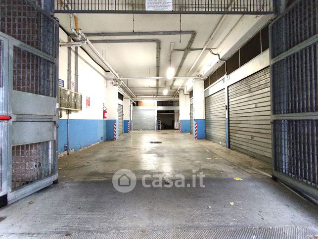 Garage/posto auto in residenziale in Via Tiburtina 650