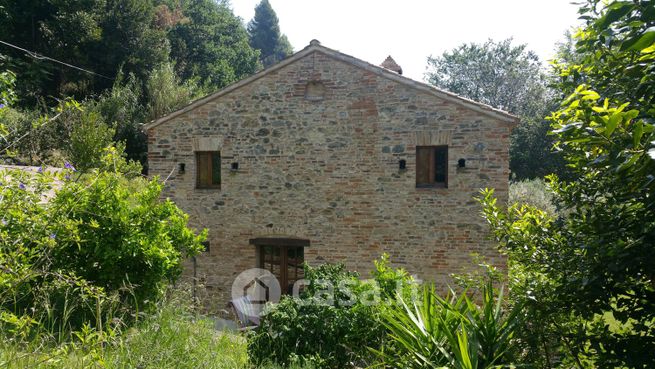 Villa in residenziale in Torre di Palme 1