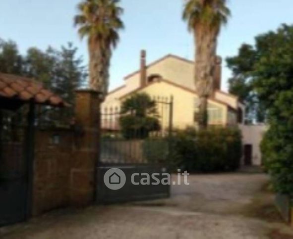 Villa in residenziale in Via Felcete