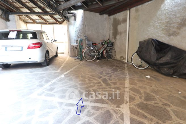 Garage/posto auto in residenziale in Via del Pratello