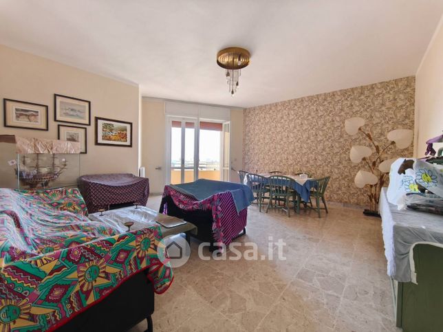 Appartamento in residenziale in Via Carlo Goldoni 25