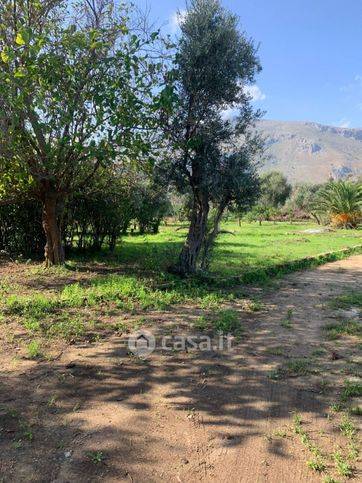 Terreno agricolo in commerciale in Via Sant'Anna