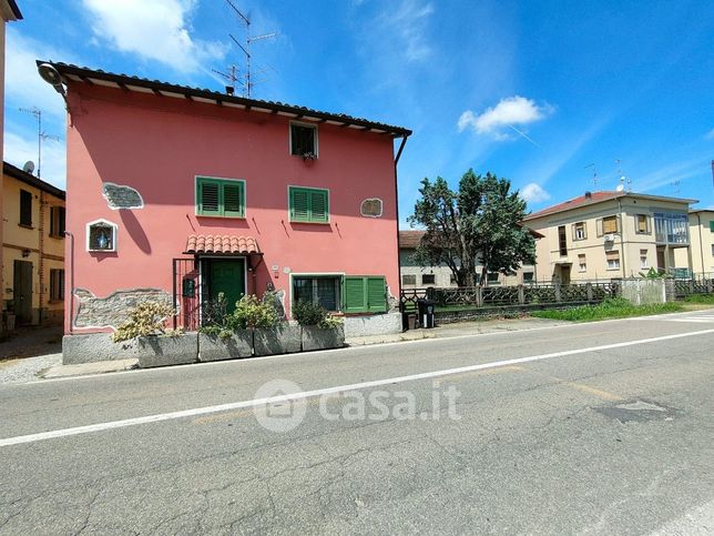 Casa indipendente in residenziale in Via Casel di Ferro