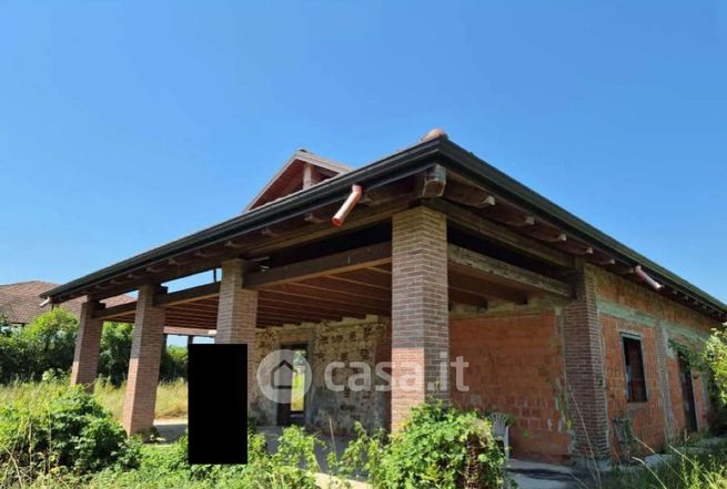 Villetta a schiera in residenziale in Via Rivarossa 69