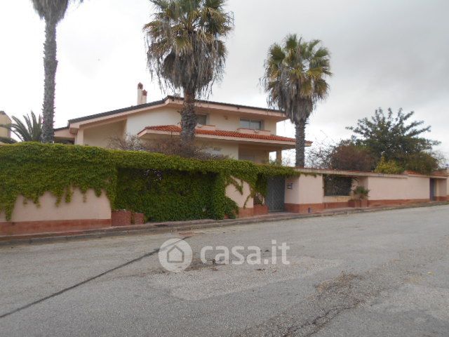 Appartamento in residenziale in Via Vía Raffaele Caravaglios 61