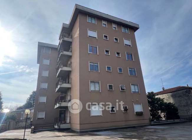 Appartamento in residenziale in Viale Giuseppe Borri