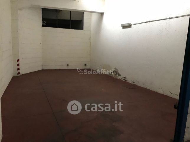 Garage/posto auto in residenziale in Via Pietro Teofilato 16