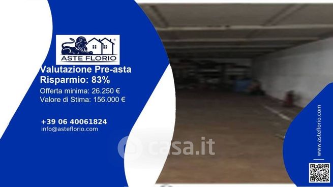 Box/posto auto in residenziale in Via Francesco Scherma