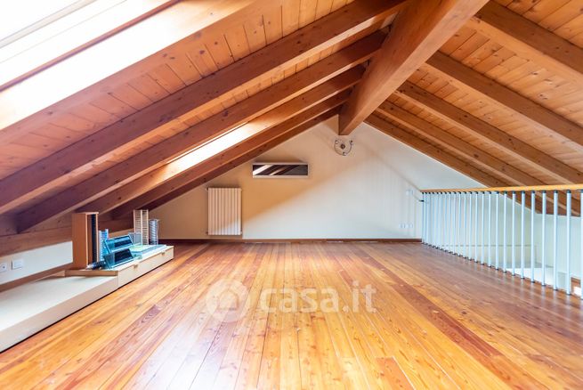 Appartamento in residenziale in Via Carabelli