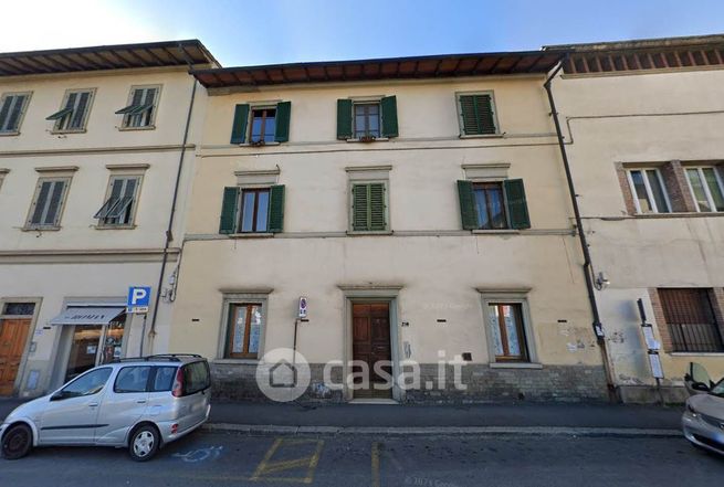 Appartamento in residenziale in Via Senese 210