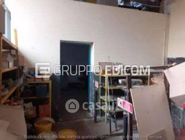Capannone in commerciale in Traversa Santannera