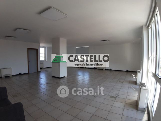 Ufficio in commerciale in Via A. Gramsci