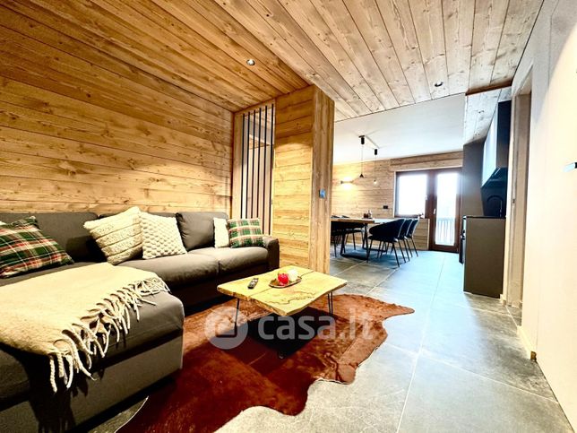 Appartamento in residenziale in Via Monte Grappa 7